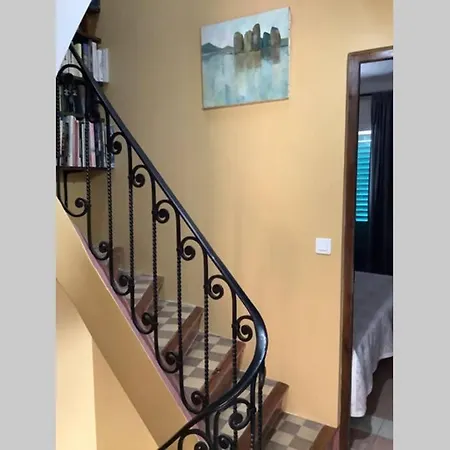 Rare! Jardin Vielle Ville Avec Studio Villa